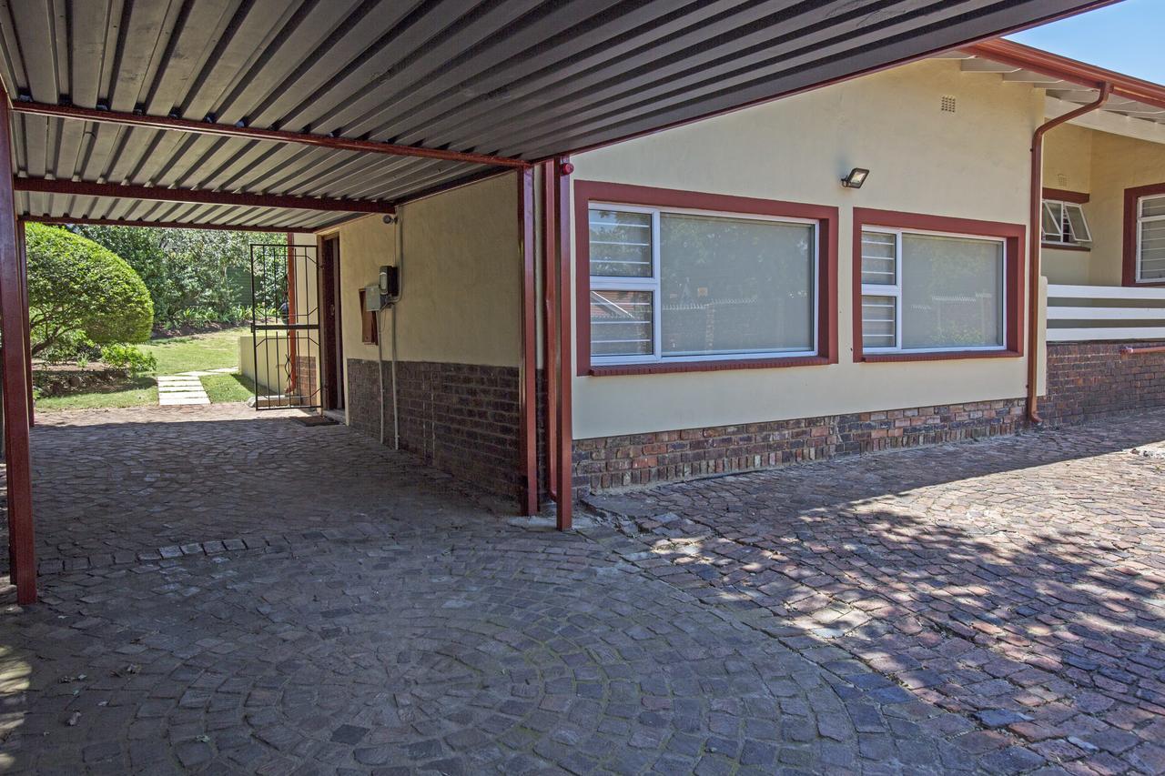 Chalet No. 2 Petunia Joanesburgo Exterior foto